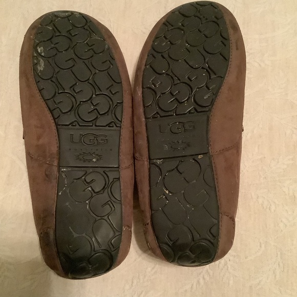 UGG Men’s Ascot  Suede Slippers - Picture 5 of 5